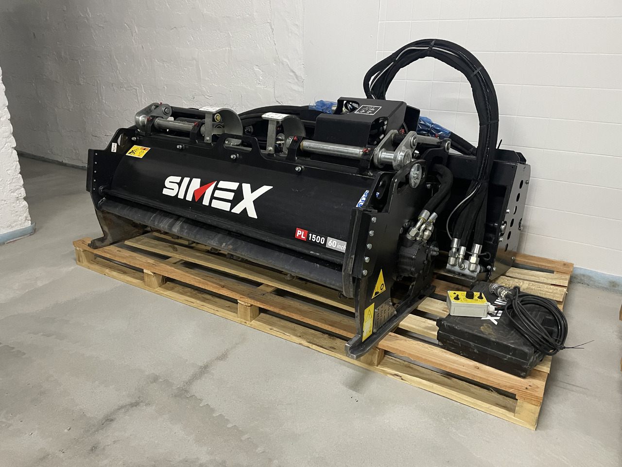 Simex PL1500 - Fresadora en frío: foto 2 Simex PL1500 - Fresadora en frío: foto 2