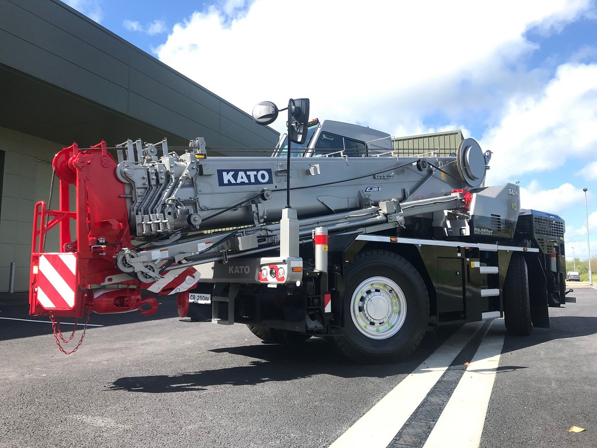 KATO CR-250Rv - 25 Ton City Crane - Autogrúa: foto 3 KATO CR-250Rv - 25 Ton City Crane - Autogrúa: foto 3