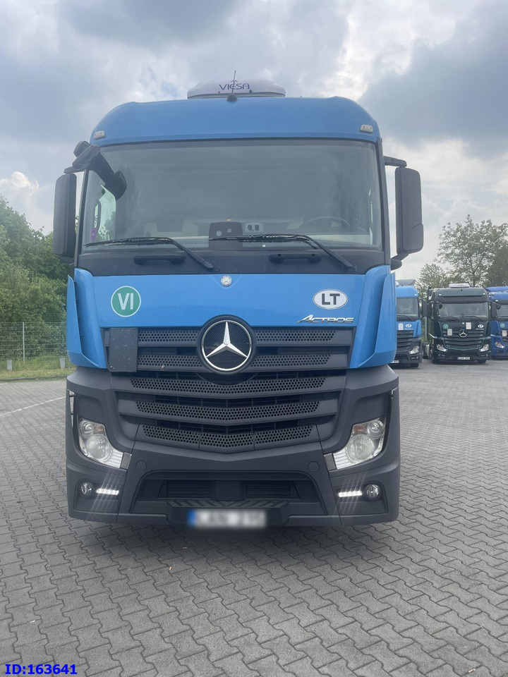 MERCEDES-BENZ Actros 1842 - Mega- Euro6 - Cabeza tractora: foto 2 MERCEDES-BENZ Actros 1842 - Mega- Euro6 - Cabeza tractora: foto 2