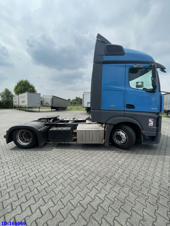 MERCEDES-BENZ Actros 1842 - Mega - Euro6 - Cabeza tractora: foto 4 MERCEDES-BENZ Actros 1842 - Mega - Euro6 - Cabeza tractora: foto 4
