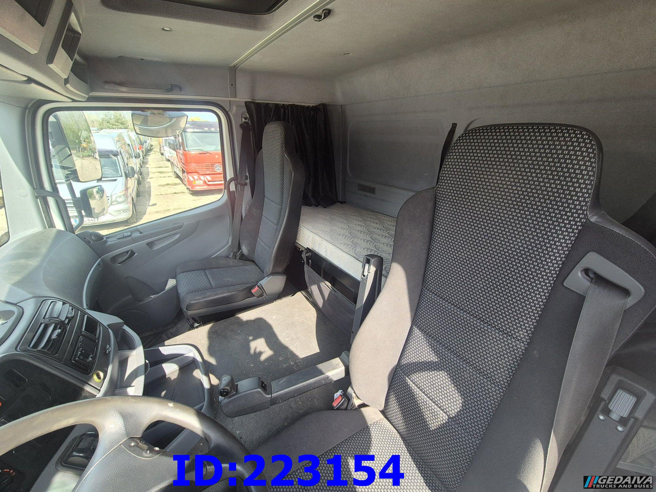 Cabeza tractora MERCEDES-BENZ Axor 1840 +  Crane Epsilon Palfinger 0150Z: foto 19 Cabeza tractora MERCEDES-BENZ Axor 1840 +  Crane Epsilon Palfinger 0150Z: foto 19