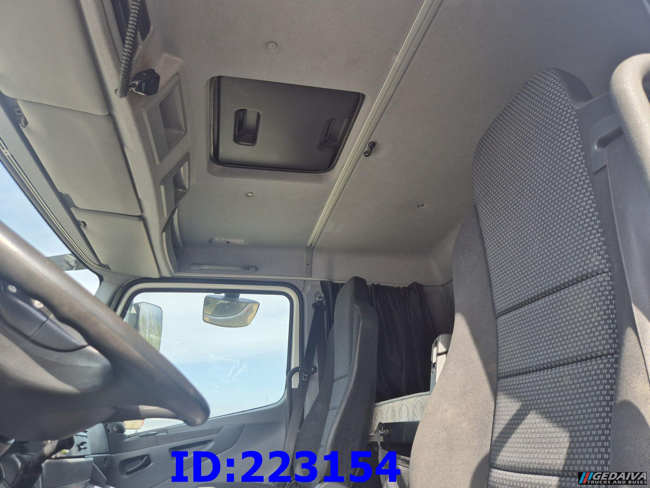 Cabeza tractora MERCEDES-BENZ Axor 1840 +  Crane Epsilon Palfinger 0150Z: foto 11 Cabeza tractora MERCEDES-BENZ Axor 1840 +  Crane Epsilon Palfinger 0150Z: foto 11