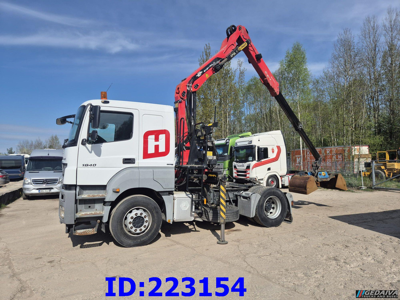 MERCEDES-BENZ Axor 1840 + Crane Epsilon Palfinger 0150Z - Cabeza tractora: foto 1 MERCEDES-BENZ Axor 1840 + Crane Epsilon Palfinger 0150Z - Cabeza tractora: foto 1