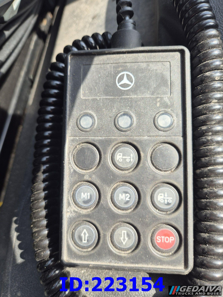 Cabeza tractora MERCEDES-BENZ Axor 1840 +  Crane Epsilon Palfinger 0150Z: foto 10 Cabeza tractora MERCEDES-BENZ Axor 1840 +  Crane Epsilon Palfinger 0150Z: foto 10