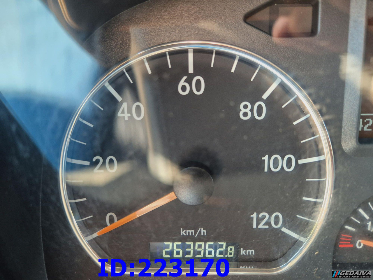 Camión isotérmico MERCEDES-BENZ Atego 1324L - Euro5: foto 13