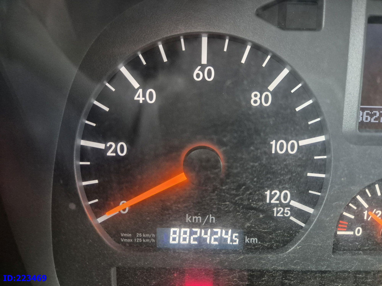 Camión caja cerrada MERCEDES-BENZ Atego 1524: foto 15 Camión caja cerrada MERCEDES-BENZ Atego 1524: foto 15