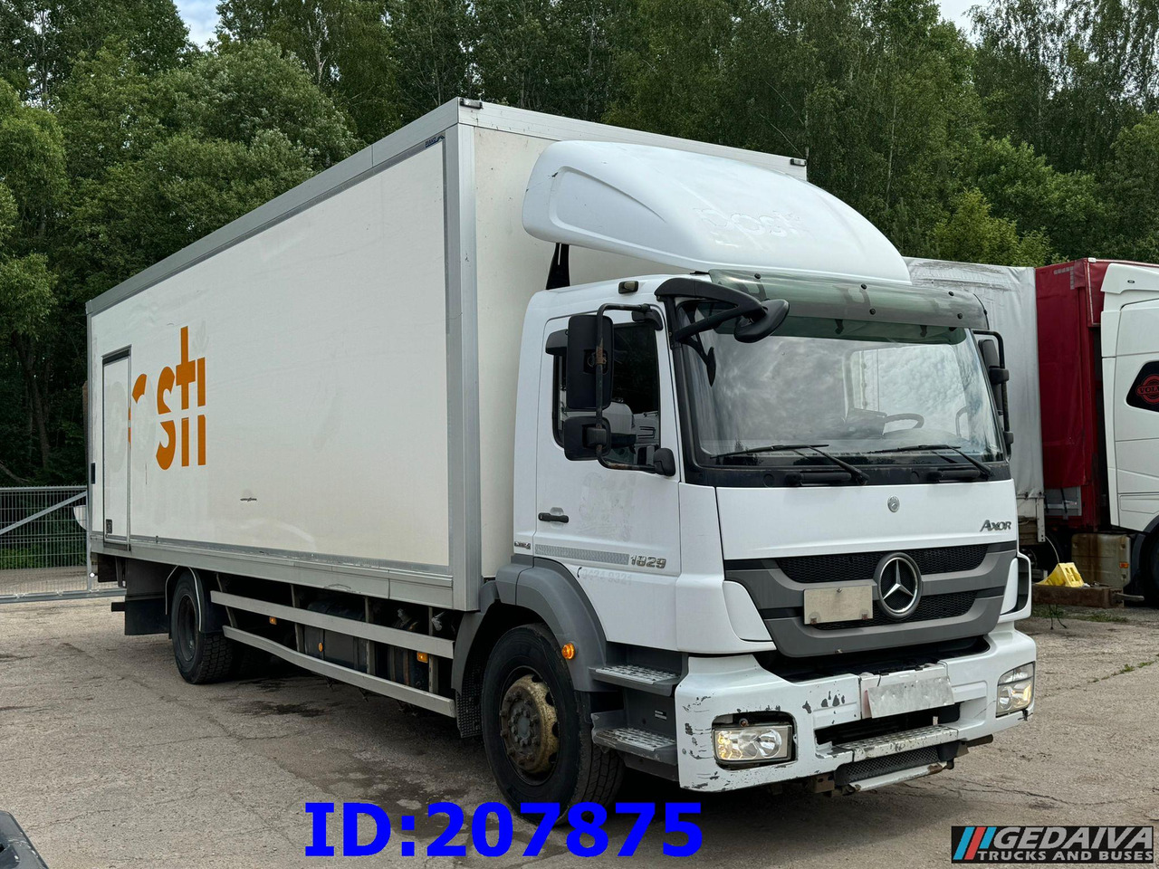 MERCEDES-BENZ Axor 1829 - Euro5 - Manual - Camión isotérmico: foto 2 MERCEDES-BENZ Axor 1829 - Euro5 - Manual - Camión isotérmico: foto 2
