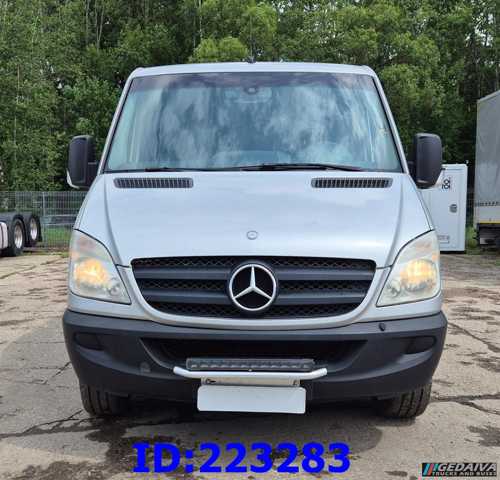 MERCEDES-BENZ Sprinter 313 - Kasten VIP -Euro5 - Autocar: foto 2 MERCEDES-BENZ Sprinter 313 - Kasten VIP -Euro5 - Autocar: foto 2