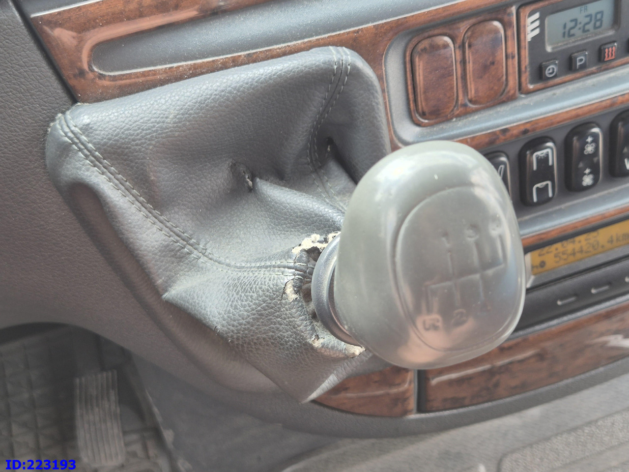 Minibús, Furgoneta de pasajeros MERCEDES-BENZ Sprinter 416 VIP AC 17-seater: foto 14