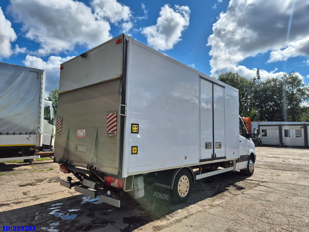 MERCEDES-BENZ Sprinter 516 SUPER - Furgoneta caja cerrada: foto 5 MERCEDES-BENZ Sprinter 516 SUPER - Furgoneta caja cerrada: foto 5
