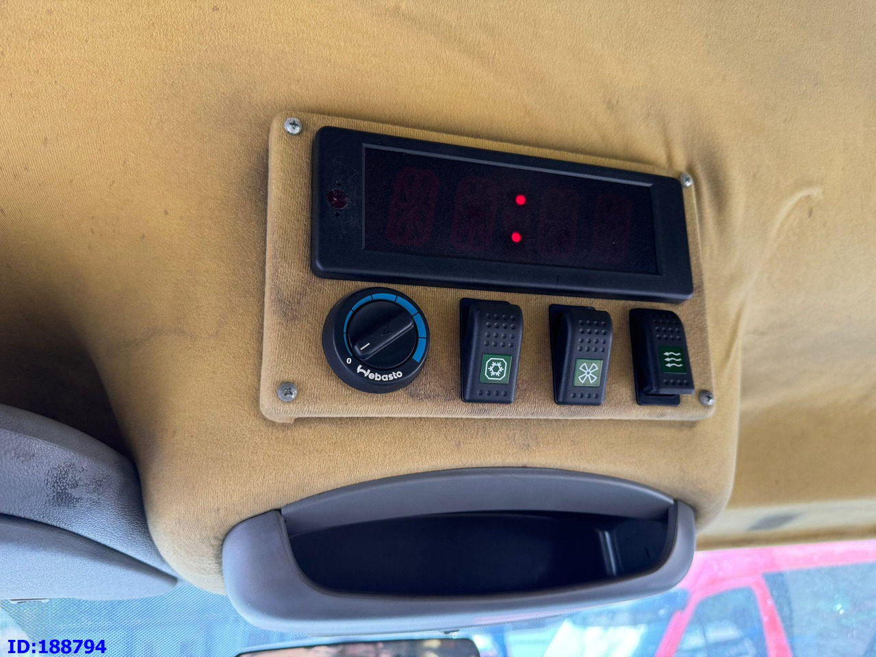 Minibús, Furgoneta de pasajeros MERCEDES-BENZ Sprinter 518 - Kasten VIP - 20 Seater: foto 13 Minibús, Furgoneta de pasajeros MERCEDES-BENZ Sprinter 518 - Kasten VIP - 20 Seater: foto 13