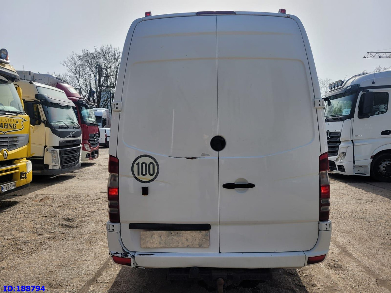 Minibús, Furgoneta de pasajeros MERCEDES-BENZ Sprinter 518 - Kasten VIP - 20 Seater: foto 7 Minibús, Furgoneta de pasajeros MERCEDES-BENZ Sprinter 518 - Kasten VIP - 20 Seater: foto 7