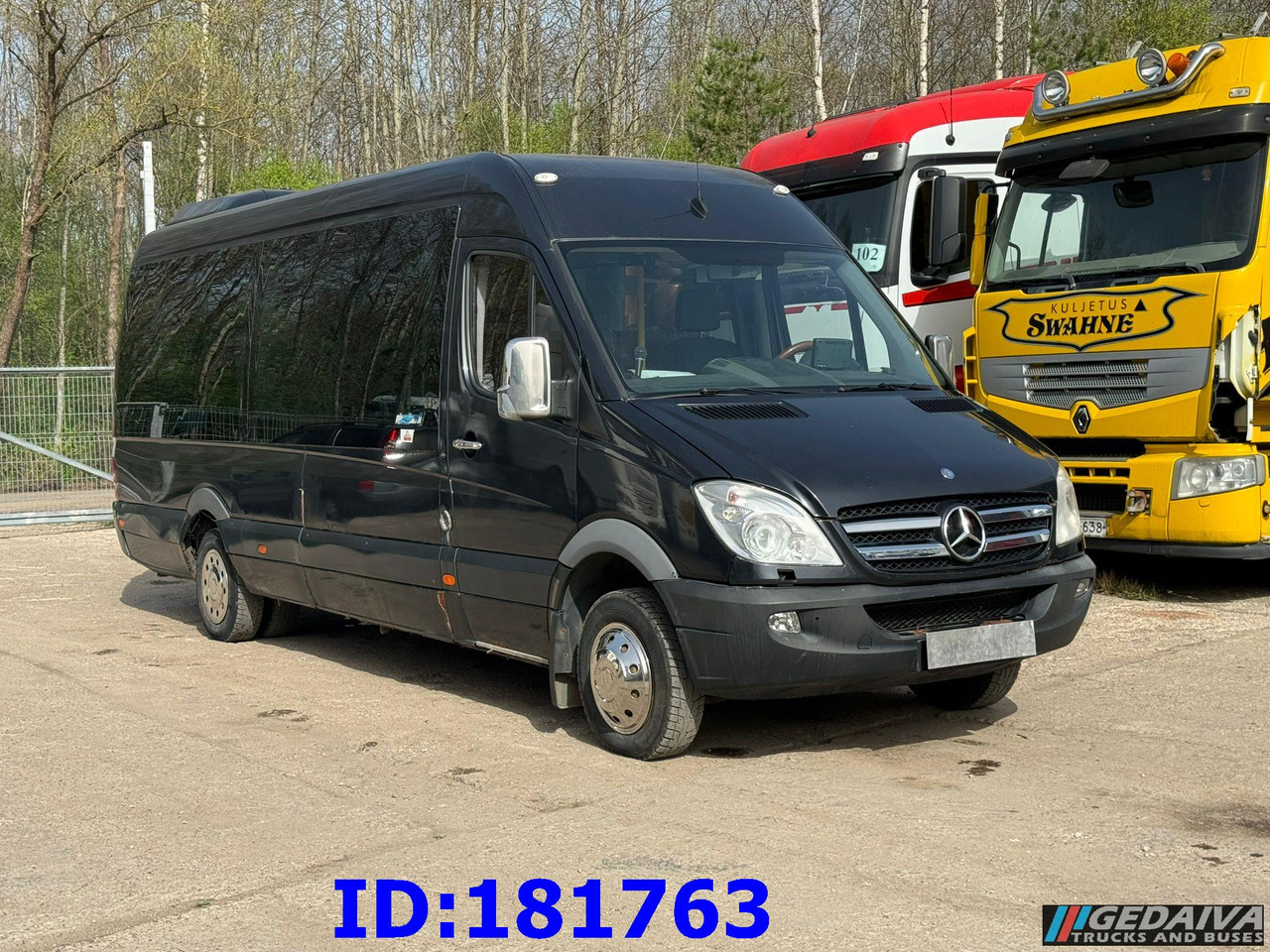 MERCEDES-BENZ Sprinter 518 - VIP - 17 Seater - Autocar: foto 4 MERCEDES-BENZ Sprinter 518 - VIP - 17 Seater - Autocar: foto 4