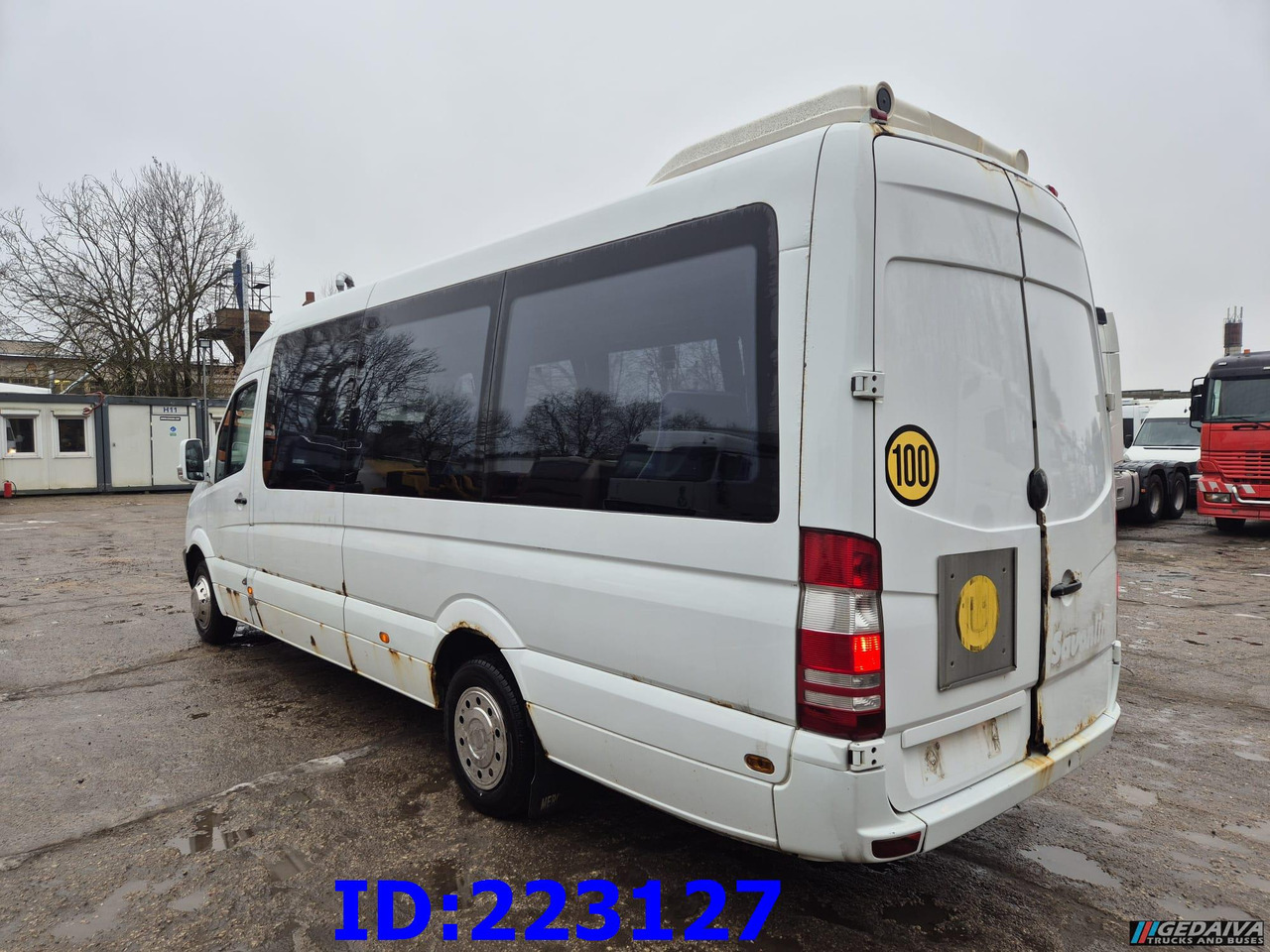 MERCEDES-BENZ Sprinter 518 - VIP -19 Seater - Autocar: foto 5 MERCEDES-BENZ Sprinter 518 - VIP -19 Seater - Autocar: foto 5