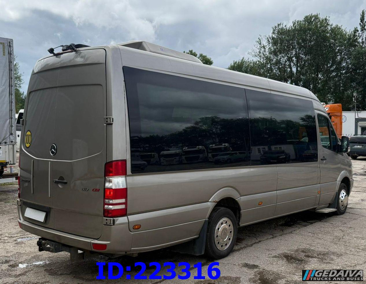 MERCEDES-BENZ Sprinter 519 VIP - 18 Seater - Euro 5 - Autocar: foto 5 MERCEDES-BENZ Sprinter 519 VIP - 18 Seater - Euro 5 - Autocar: foto 5