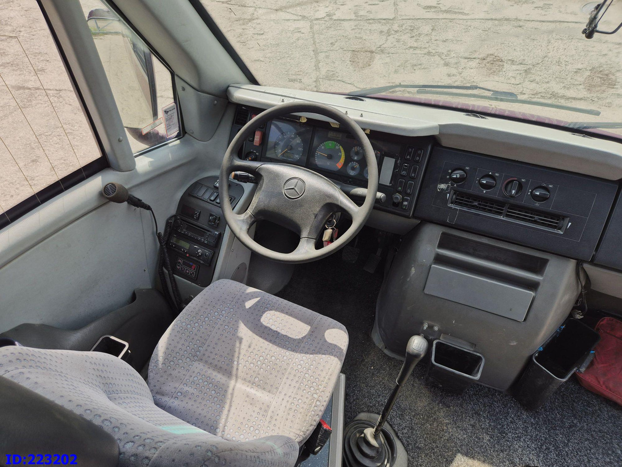 Minibús, Autocar MERCEDES-BENZ Sunrider 818D Vario 33 - Seater: foto 8