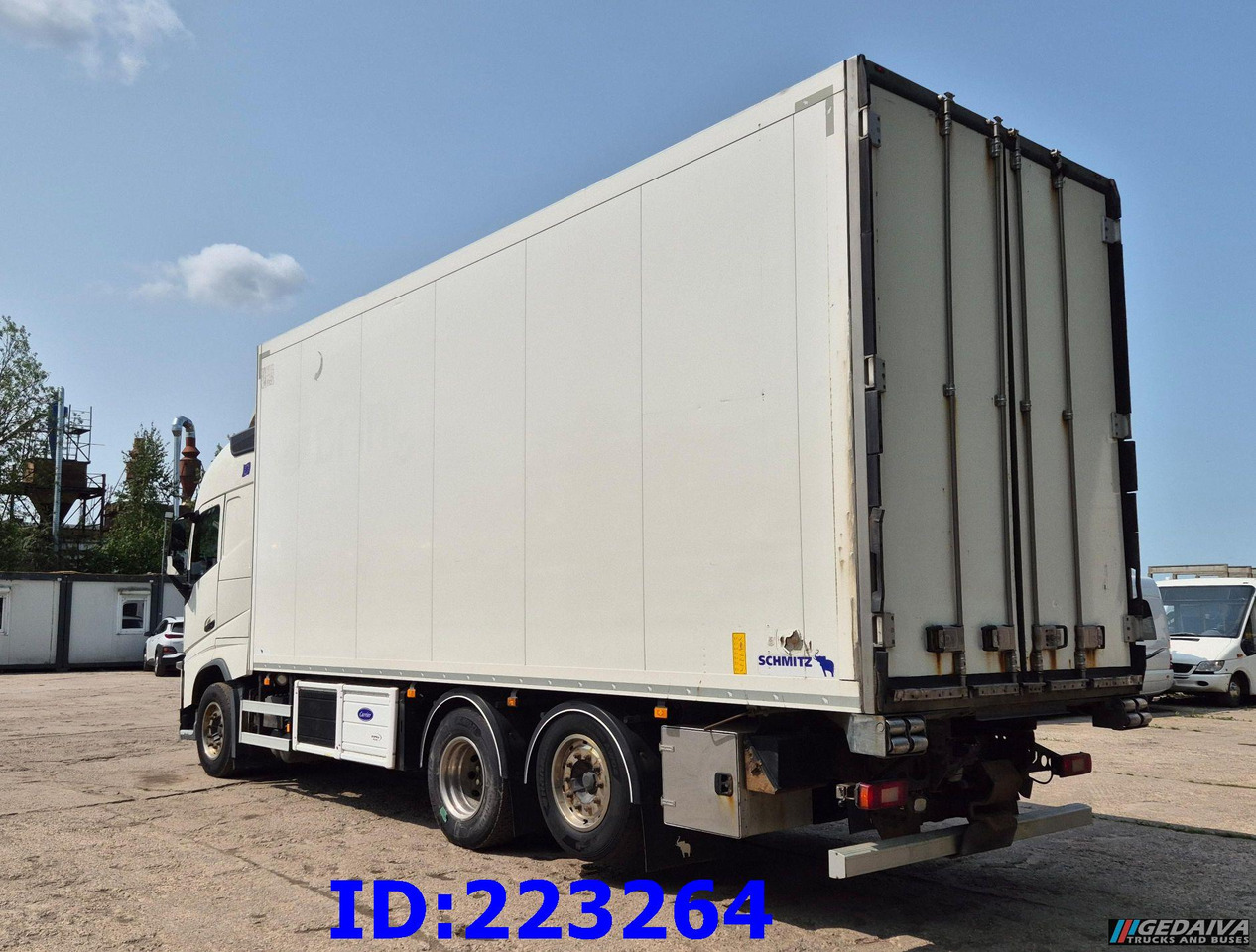 VOLVO FH13 460HP 6x2 Steering axle Euro6 - Camión frigorífico: foto 5 VOLVO FH13 460HP 6x2 Steering axle Euro6 - Camión frigorífico: foto 5