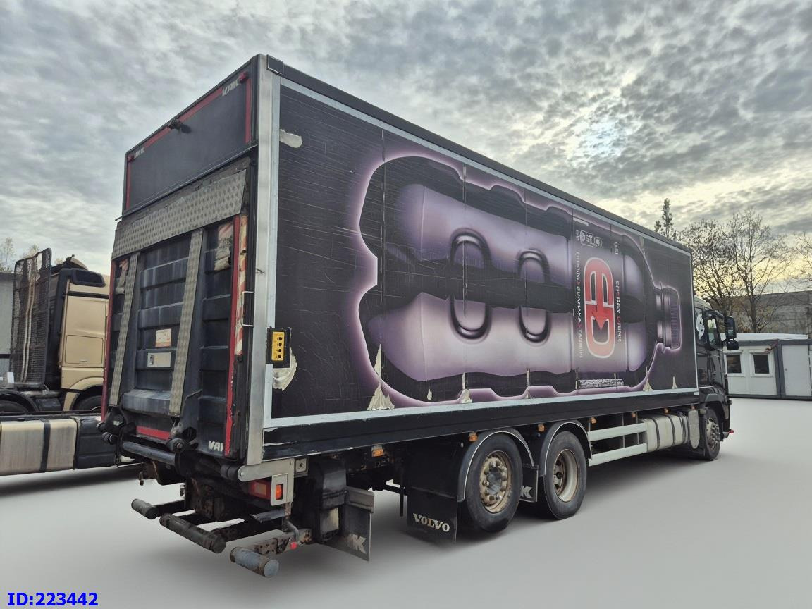 VOLVO FH13 480HP 6X2 - Camión caja cerrada: foto 5 VOLVO FH13 480HP 6X2 - Camión caja cerrada: foto 5