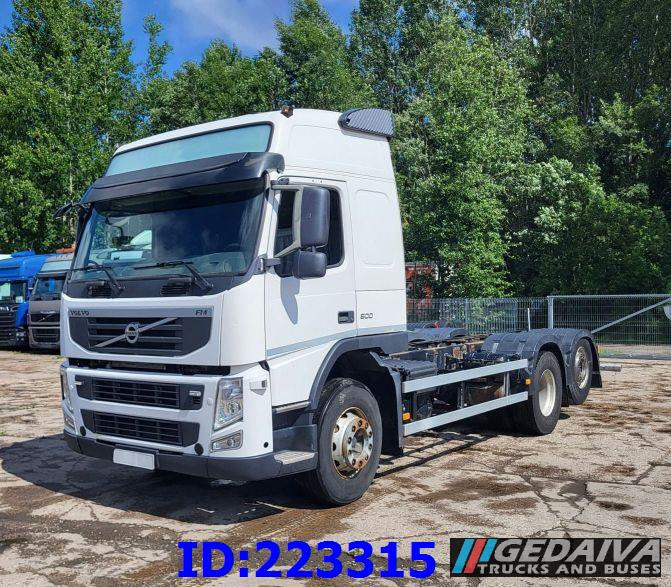 VOLVO FM 500HP 6x2 Euro5 - Camión chasis: foto 1 VOLVO FM 500HP 6x2 Euro5 - Camión chasis: foto 1