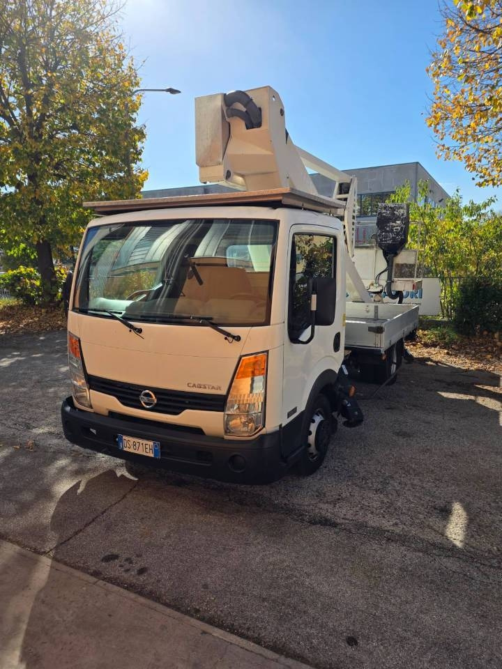 GSR E219PX E4 - Camión con plataforma elevadora: foto 1 GSR E219PX E4 - Camión con plataforma elevadora: foto 1