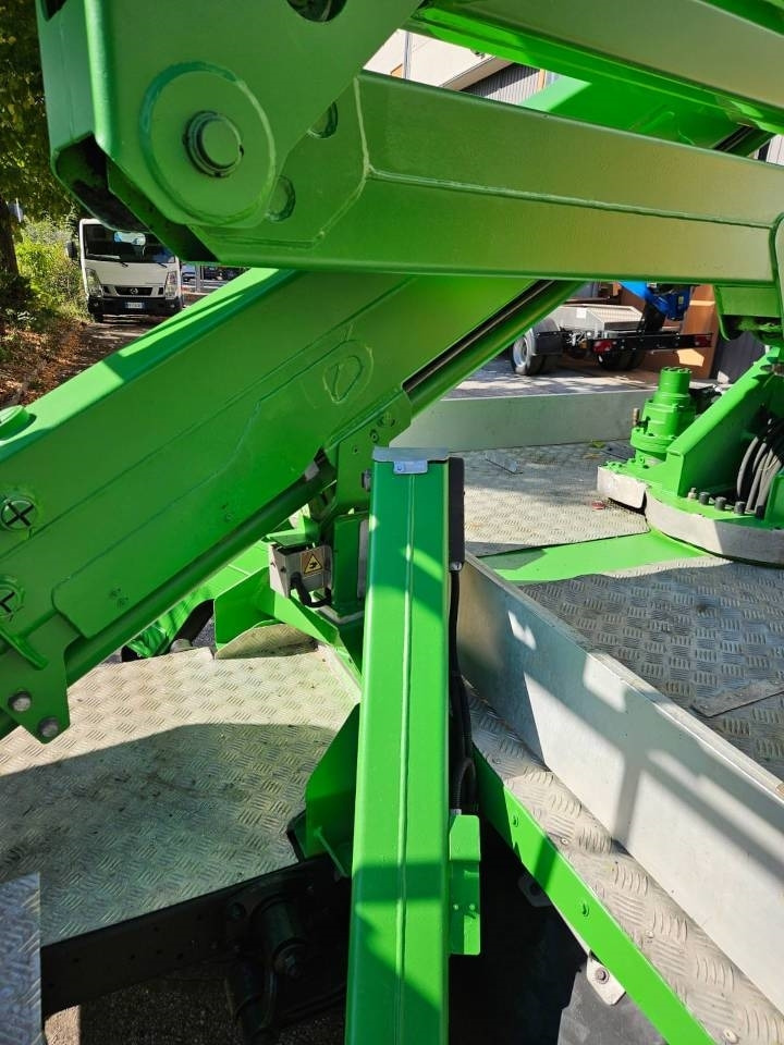 Isoli PNT 205 - Camión con plataforma elevadora: foto 5 Isoli PNT 205 - Camión con plataforma elevadora: foto 5