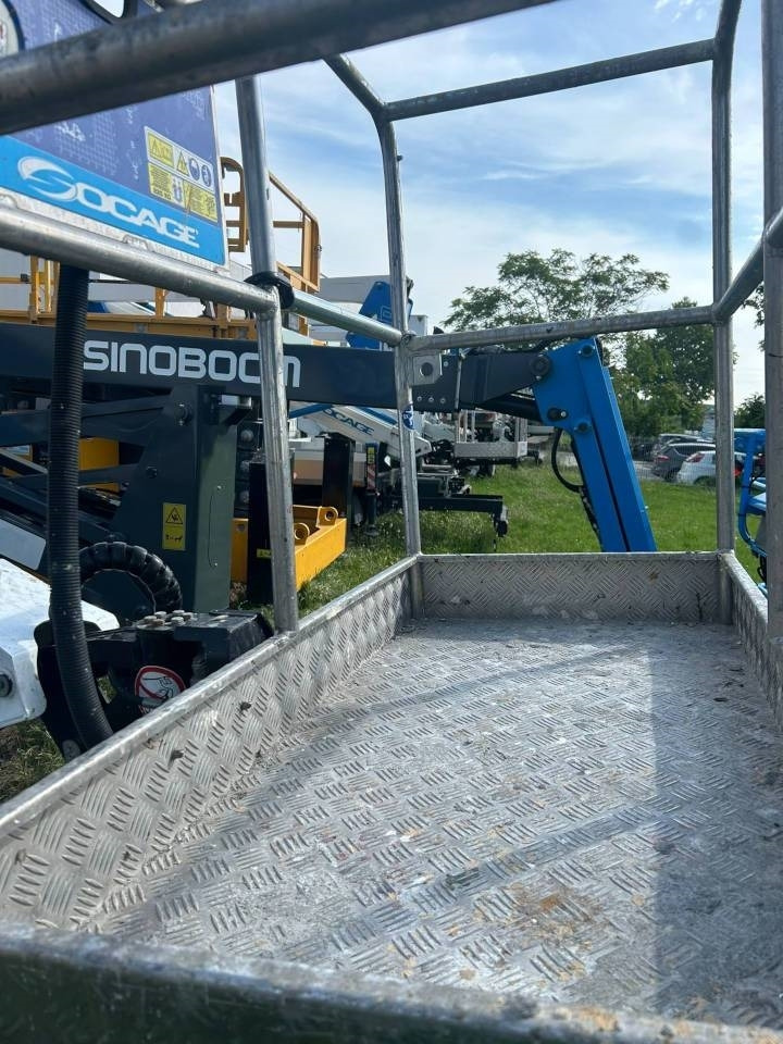 Socage 20D  - Camión con plataforma elevadora: foto 3 Socage 20D  - Camión con plataforma elevadora: foto 3