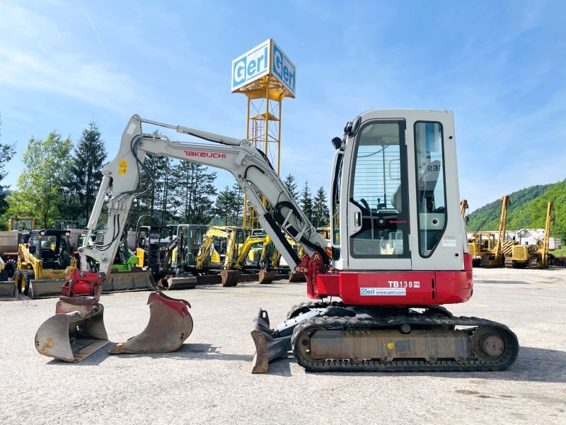 Takeuchi TB138FR (3775) - Miniexcavadora: foto 1 Takeuchi TB138FR (3775) - Miniexcavadora: foto 1