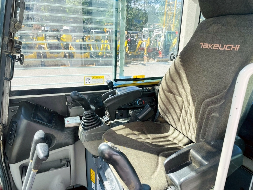 Takeuchi TB280FR (4050) - Miniexcavadora: foto 5 Takeuchi TB280FR (4050) - Miniexcavadora: foto 5