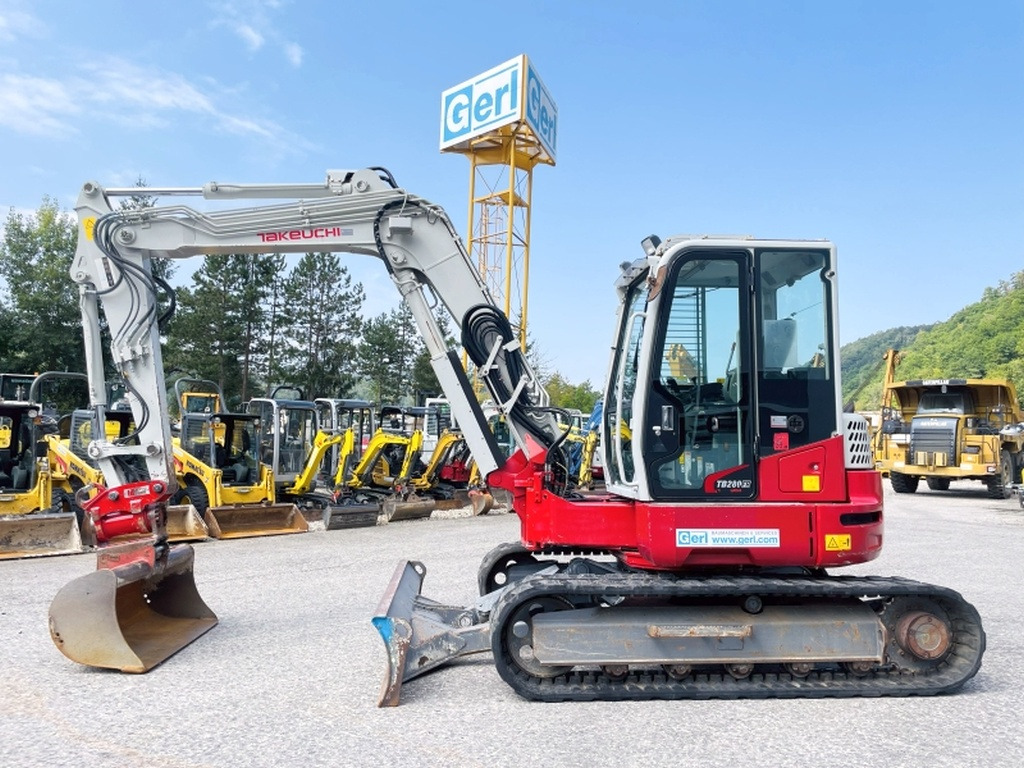 Takeuchi TB280FR (4051) - Miniexcavadora: foto 1 Takeuchi TB280FR (4051) - Miniexcavadora: foto 1