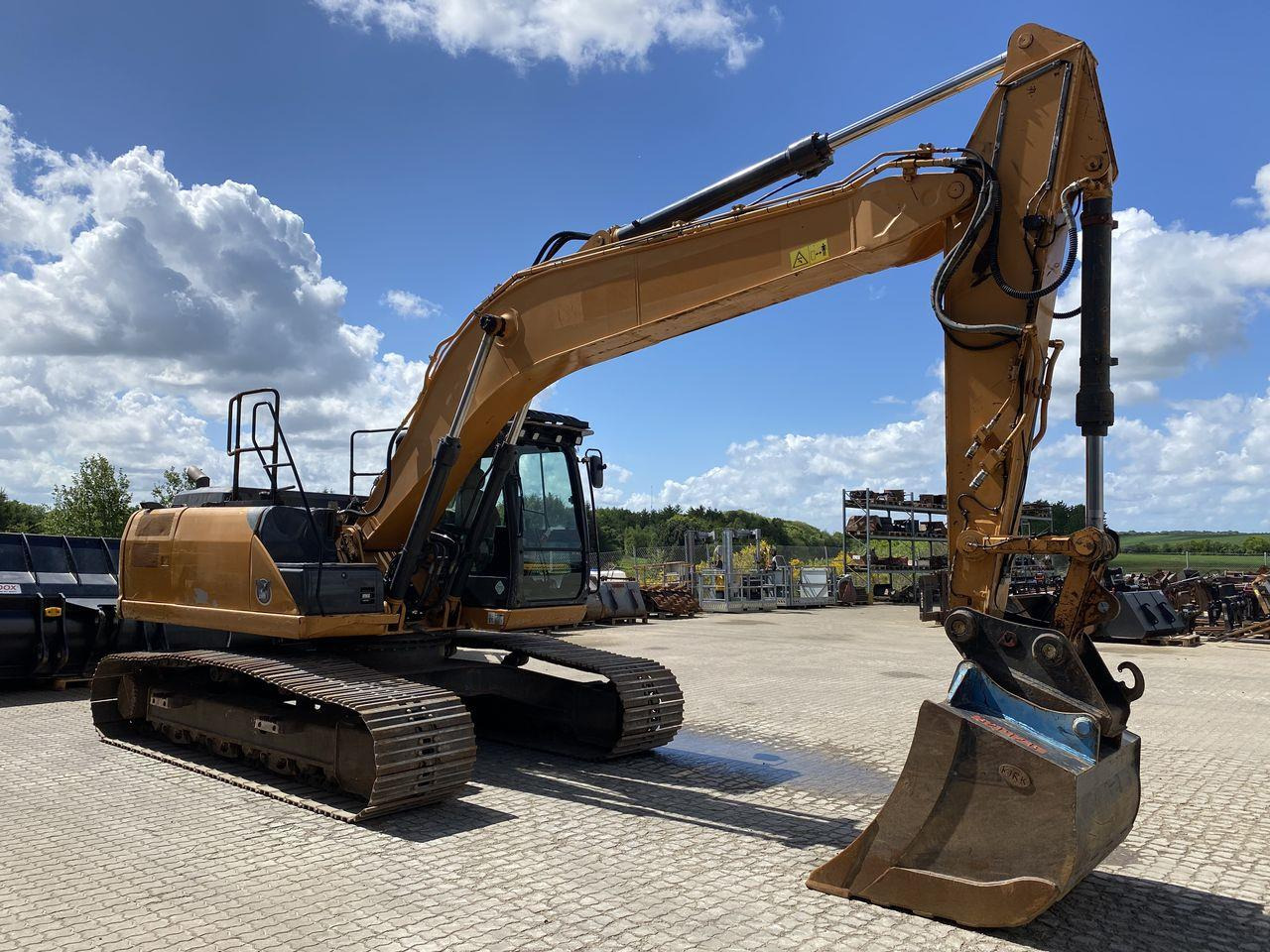 Case CX210C - Excavadora de cadenas: foto 5 Case CX210C - Excavadora de cadenas: foto 5