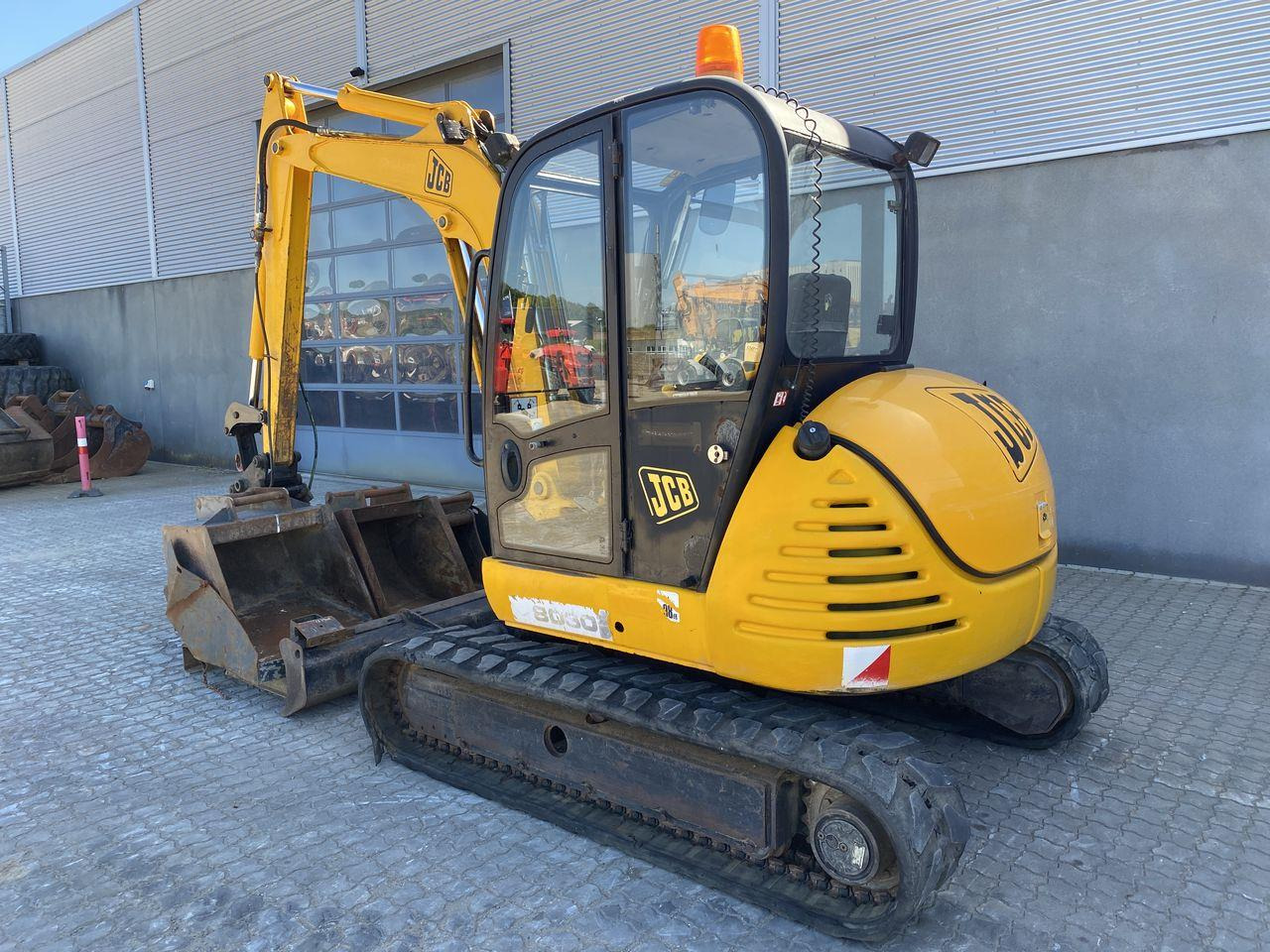 JCB 8060 - Miniexcavadora: foto 2 JCB 8060 - Miniexcavadora: foto 2
