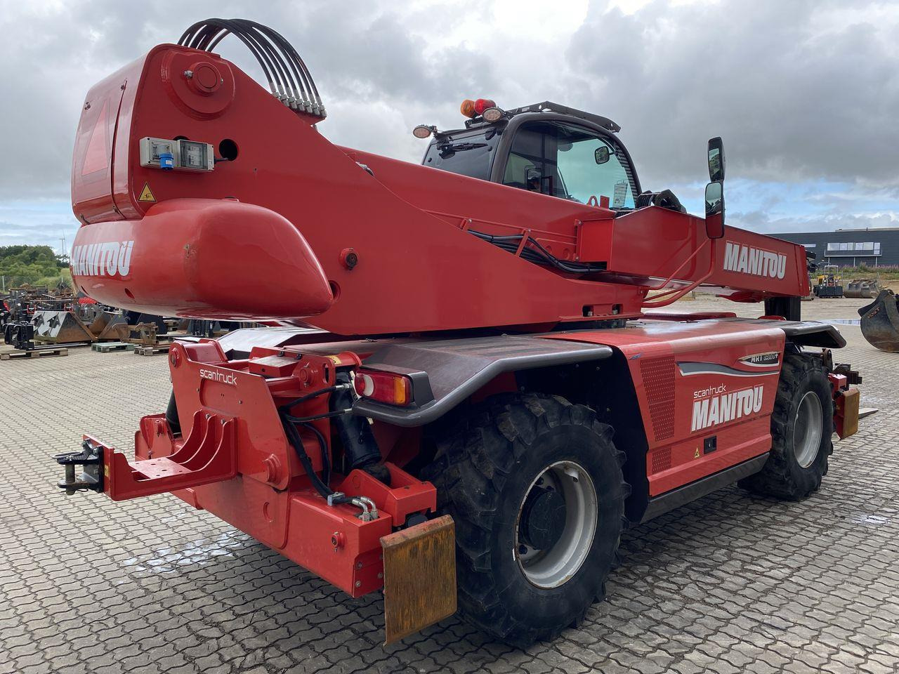 Manitou MRT2550P+ ST4 - Manipulador telescópico: foto 4 Manitou MRT2550P+ ST4 - Manipulador telescópico: foto 4
