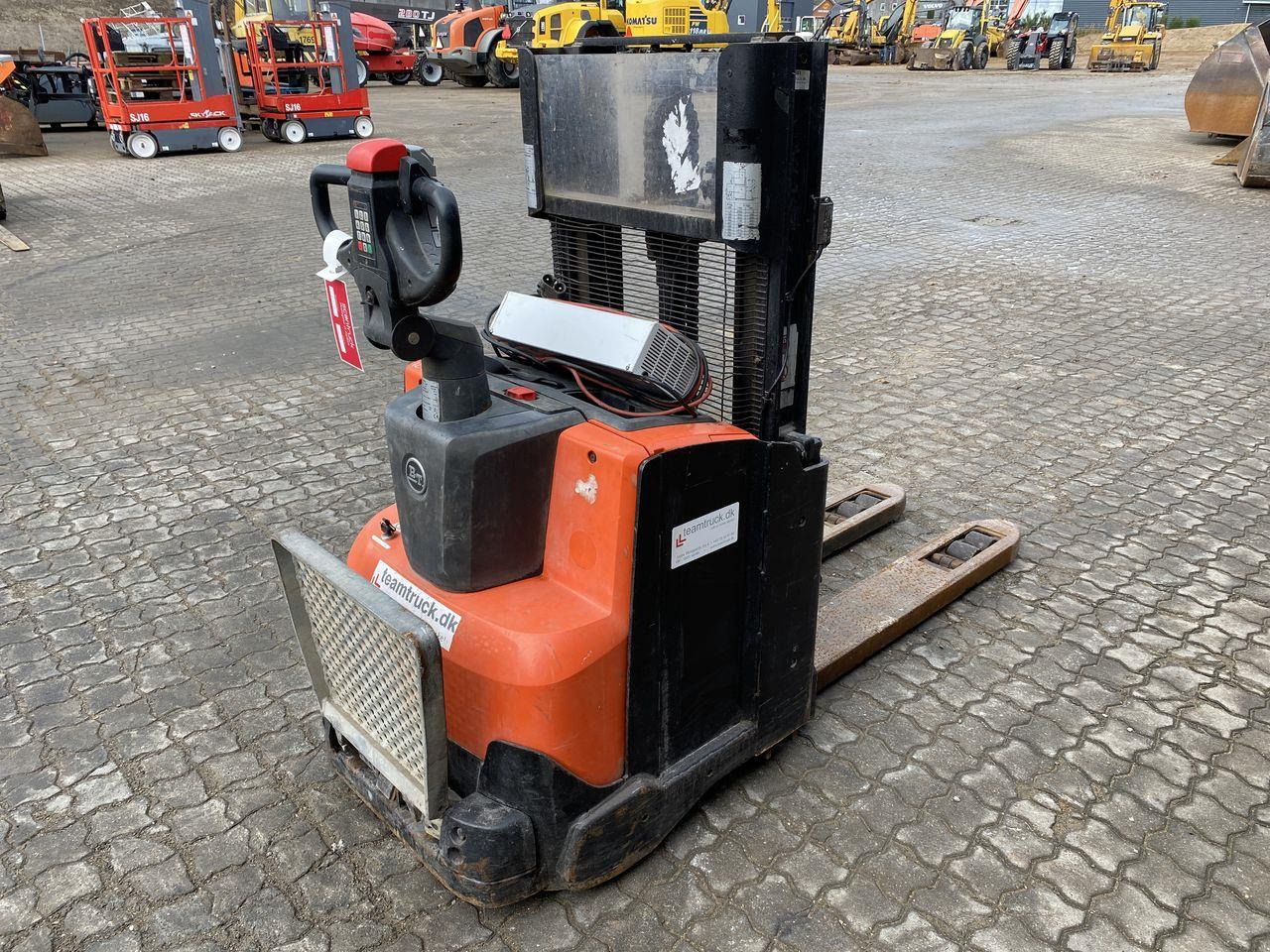 Toyota BT Staxio - Equipo de almacén: foto 5 Toyota BT Staxio - Equipo de almacén: foto 5