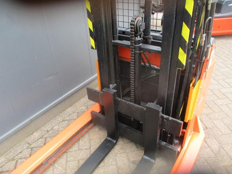 BT RWE 120 - Transpaleta: foto 4 BT RWE 120 - Transpaleta: foto 4