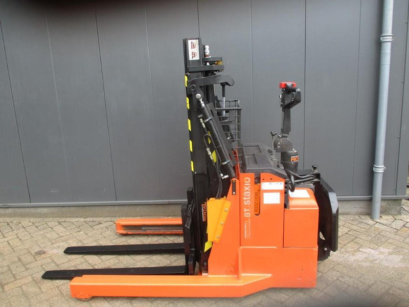 BT RWE 120 - Transpaleta: foto 1 BT RWE 120 - Transpaleta: foto 1