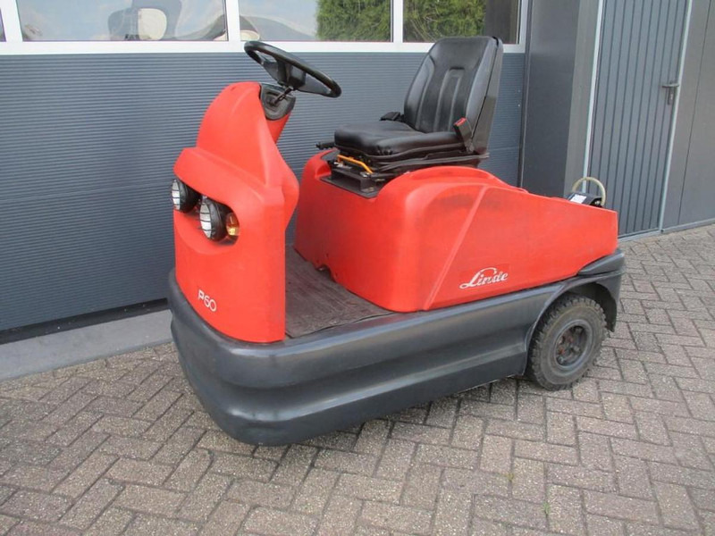 Linde P 60 - Remolcadora: foto 1 Linde P 60 - Remolcadora: foto 1