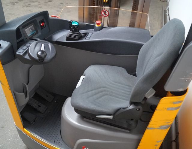 Jungheinrich ETV214 - Retráctil: foto 3 Jungheinrich ETV214 - Retráctil: foto 3