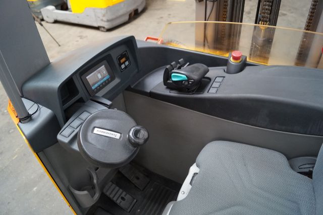 Jungheinrich ETV216 - Retráctil: foto 3 Jungheinrich ETV216 - Retráctil: foto 3