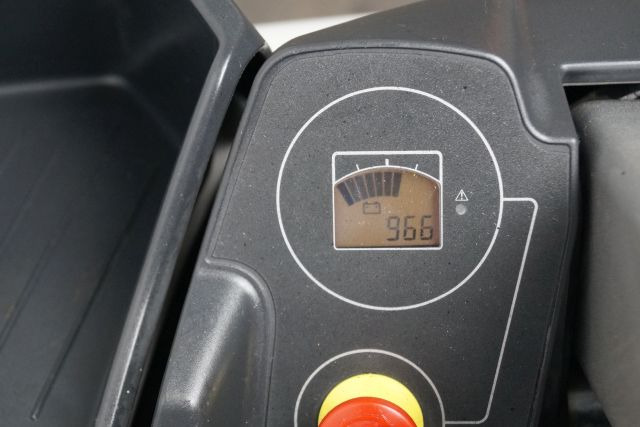 Unicarriers Oep120 - Recoge pedidos: foto 4 Unicarriers Oep120 - Recoge pedidos: foto 4
