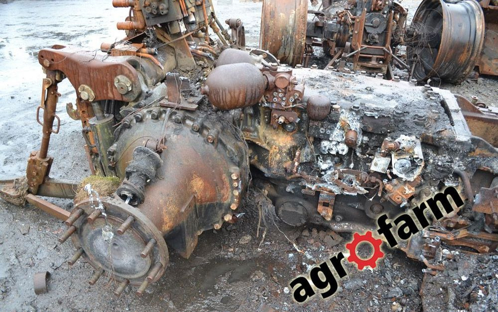 Fendt części używane 824 822 820 818 silnik wał skrzynia most oś podnośnik zwolnica tryb obudowa - Motor para Maquinaria agrícola: foto 5 Fendt części używane 824 822 820 818 silnik wał skrzynia most oś podnośnik zwolnica tryb obudowa - Motor para Maquinaria agrícola: foto 5