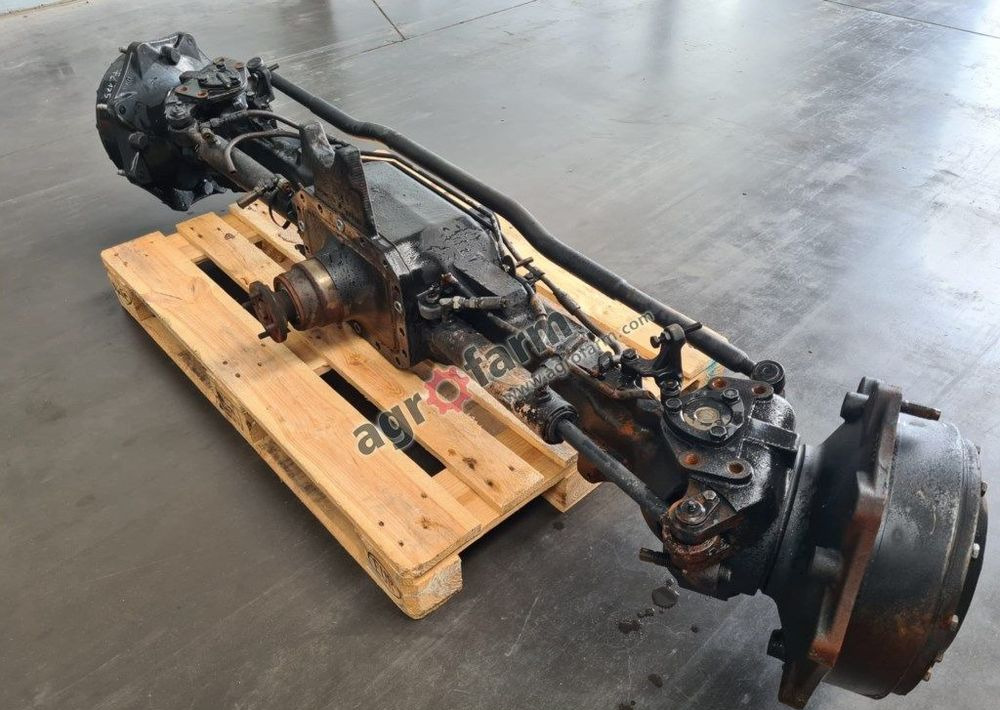 Most przedni New Holland T6.175 - Transmisión: foto 4 Most przedni New Holland T6.175 - Transmisión: foto 4