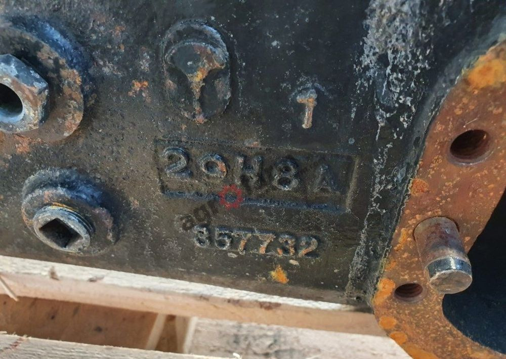 OBUDOWA MOSTU DEUTZ AGROTRON K TTV NEW 357732 - Transmisión: foto 3 OBUDOWA MOSTU DEUTZ AGROTRON K TTV NEW 357732 - Transmisión: foto 3