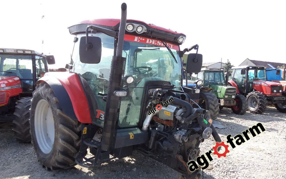 McCormick X60.30 most skrzynia silnik obudowa zawór kabina - Piezas de recambio: foto 1 McCormick X60.30 most skrzynia silnik obudowa zawór kabina - Piezas de recambio: foto 1