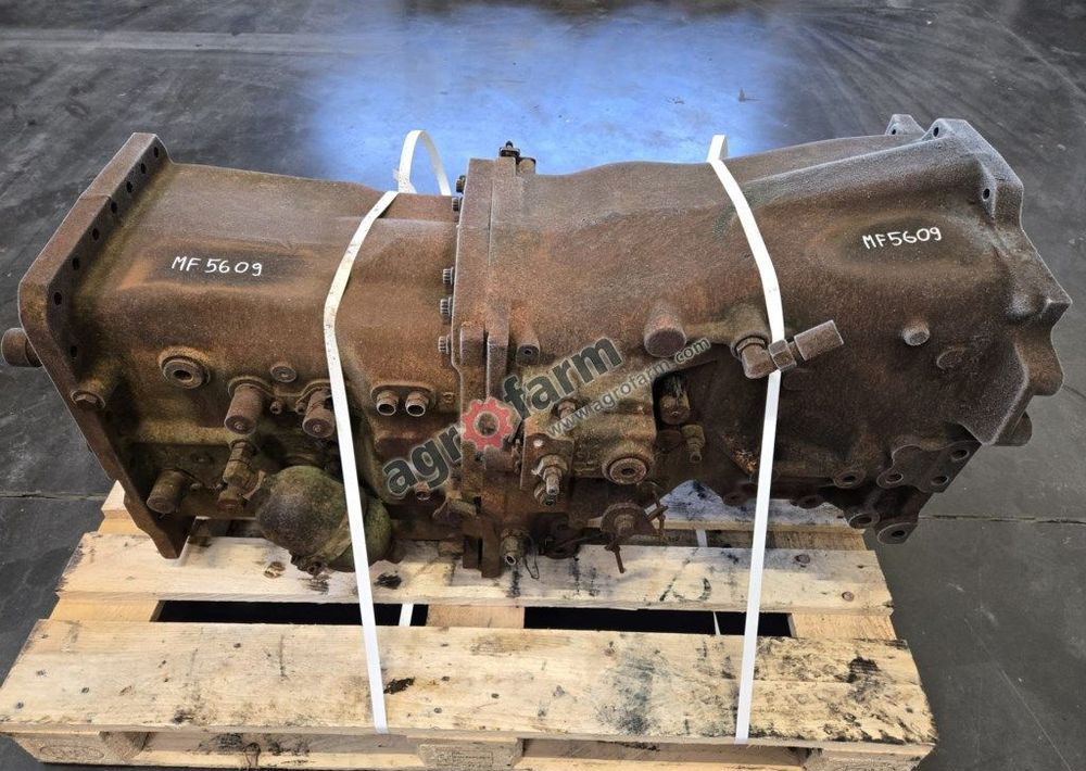 Skrzynia biegów Massey Ferguson 5609 - Caja de cambios: foto 2 Skrzynia biegów Massey Ferguson 5609 - Caja de cambios: foto 2