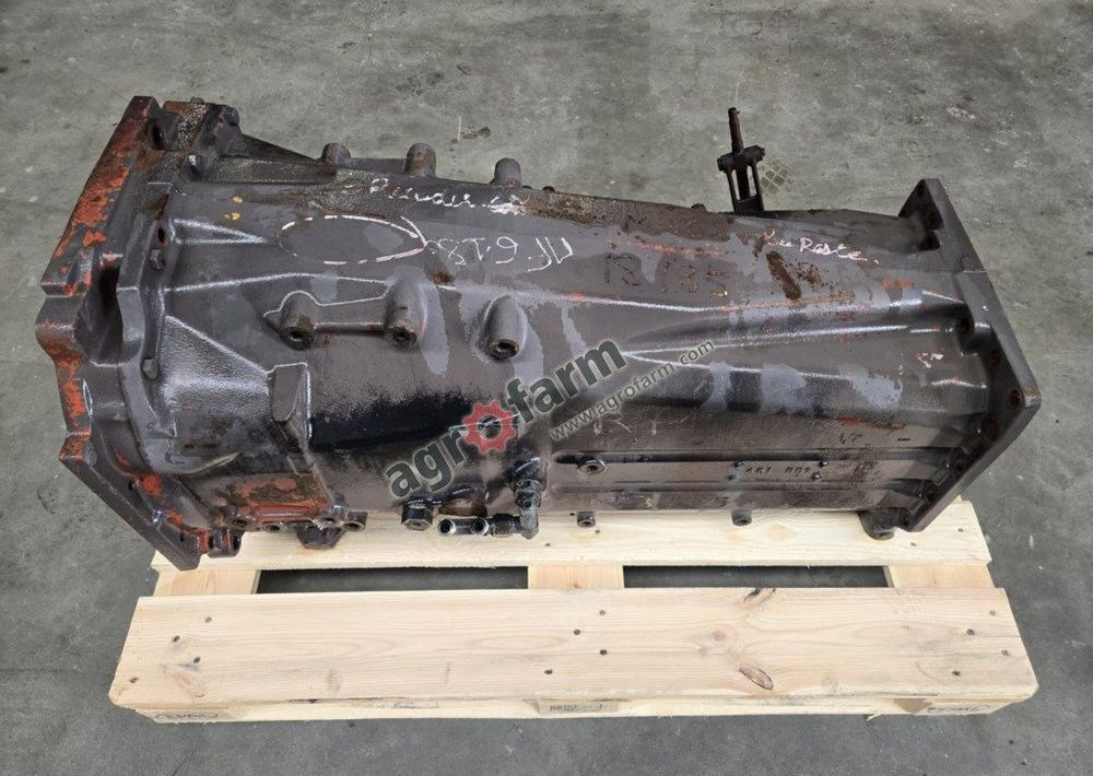 Skrzynia biegów Massey Ferguson 6180, Dynashift - Caja de cambios: foto 3 Skrzynia biegów Massey Ferguson 6180, Dynashift - Caja de cambios: foto 3
