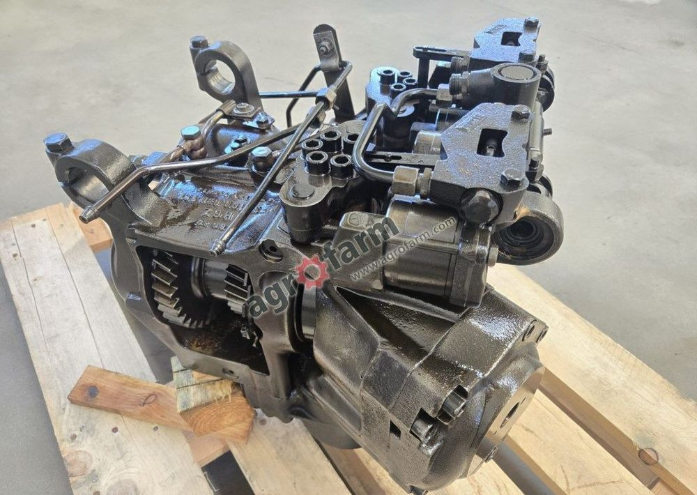 Skrzynia biegów Vario ML180, Massey Ferguson 6614 - Caja de cambios: foto 2 Skrzynia biegów Vario ML180, Massey Ferguson 6614 - Caja de cambios: foto 2