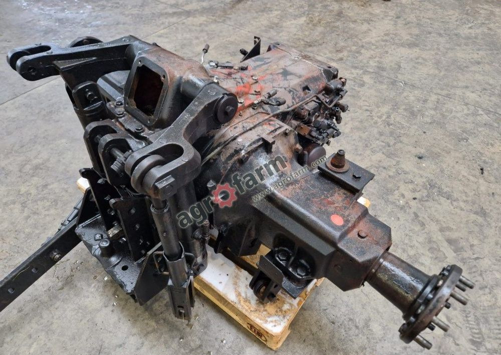 Tylny most Massey Ferguson 6180 - Caja de cambios: foto 2 Tylny most Massey Ferguson 6180 - Caja de cambios: foto 2