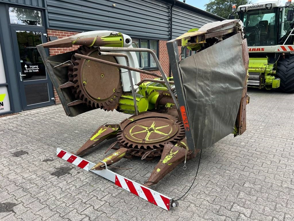 Claas Jaguar 850 + Orbis 450 + PU 300 HD - Cosechadora de forraje: foto 2 Claas Jaguar 850 + Orbis 450 + PU 300 HD - Cosechadora de forraje: foto 2