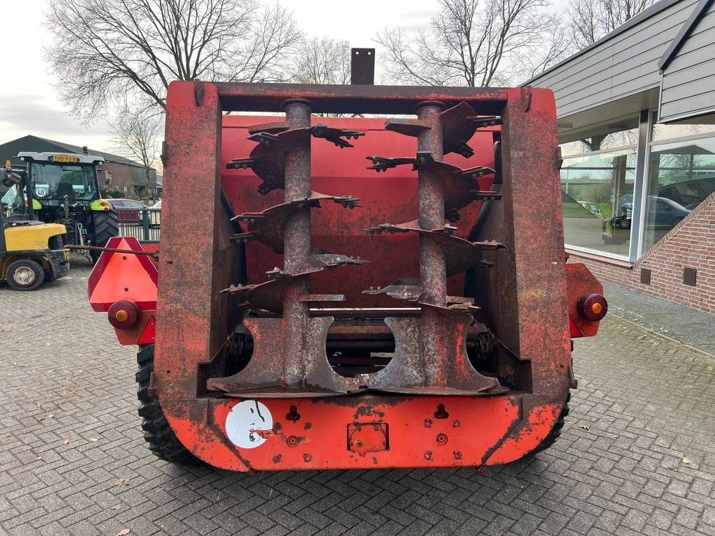 Gilibert Helix 5 - Esparcidor de estiércol: foto 4 Gilibert Helix 5 - Esparcidor de estiércol: foto 4