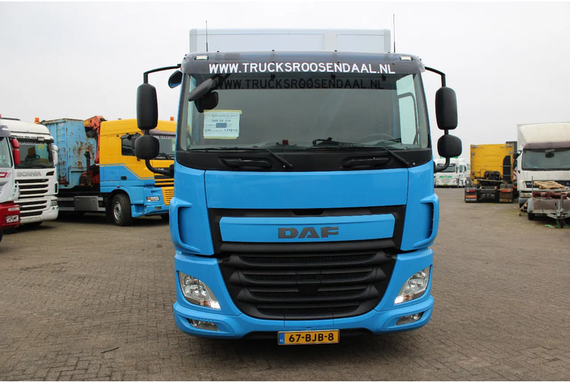 DAF CF 330 + EURO 6 + LIFT + 20T - Camión frigorífico: foto 2 DAF CF 330 + EURO 6 + LIFT + 20T - Camión frigorífico: foto 2
